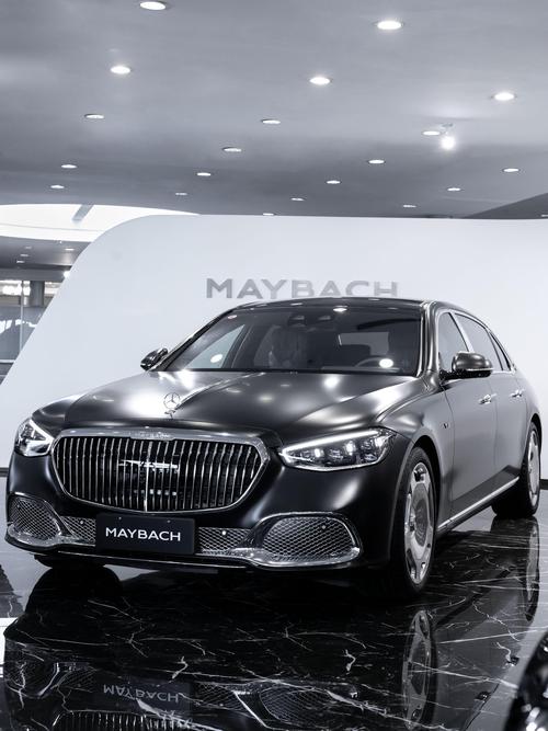 深圳龙华区耀环康企业管理咨询岚图汽车的售后服务让用户无忧出行，迈巴赫未来的豪华车趋势